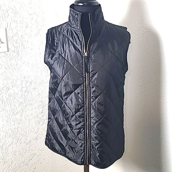 Mud Pie Jackets & Blazers - Mudpie - Black Quilted Vest with Gold Zipper, Size Medium